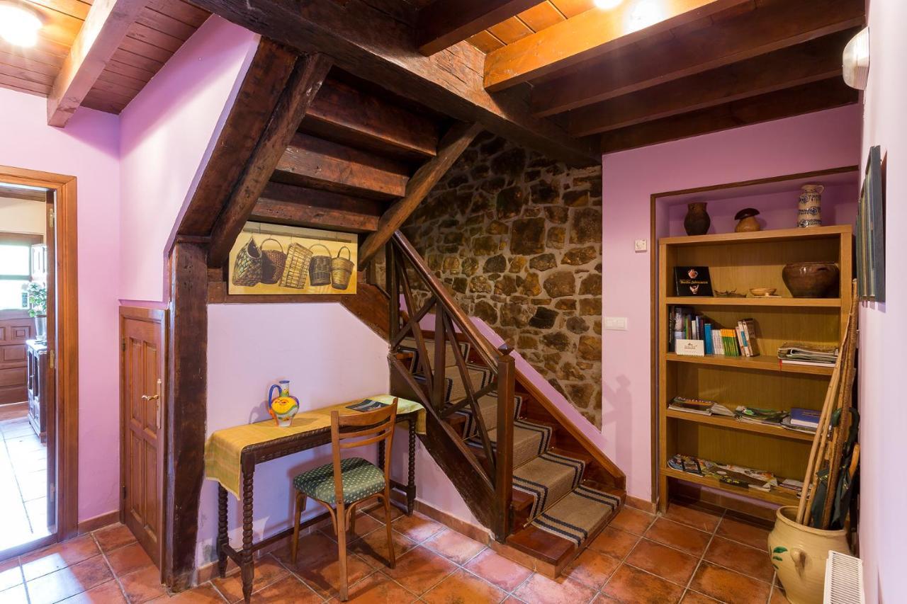Casas Rurales Pandesiertos กังกัส เด โอนิส ภายนอก รูปภาพ